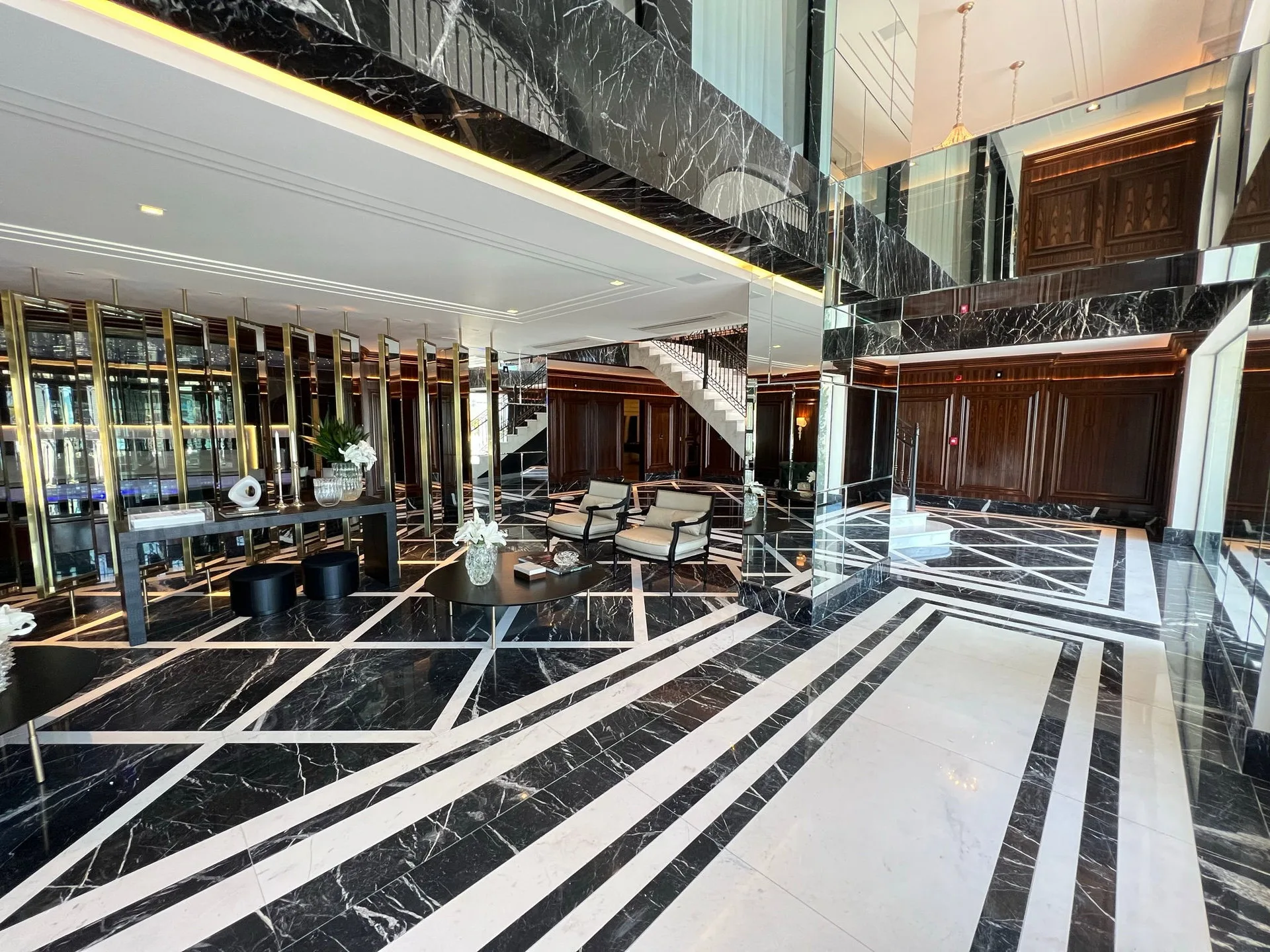 CNA Cartier Residence — Photo 28