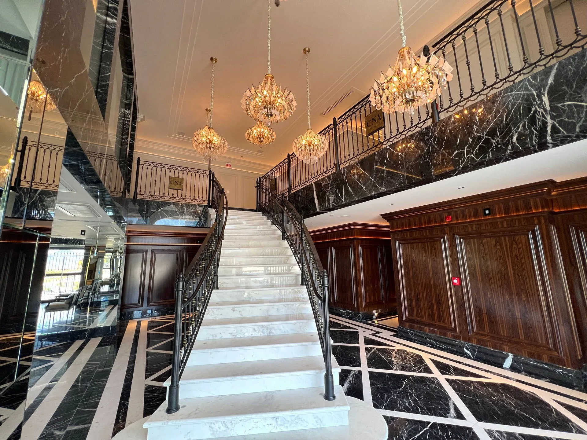 CNA Cartier Residence — Photo 31
