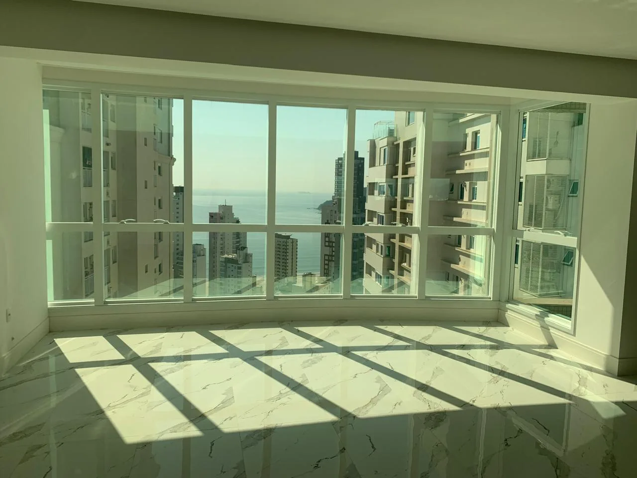 Marina Beach Towers — Photo 4