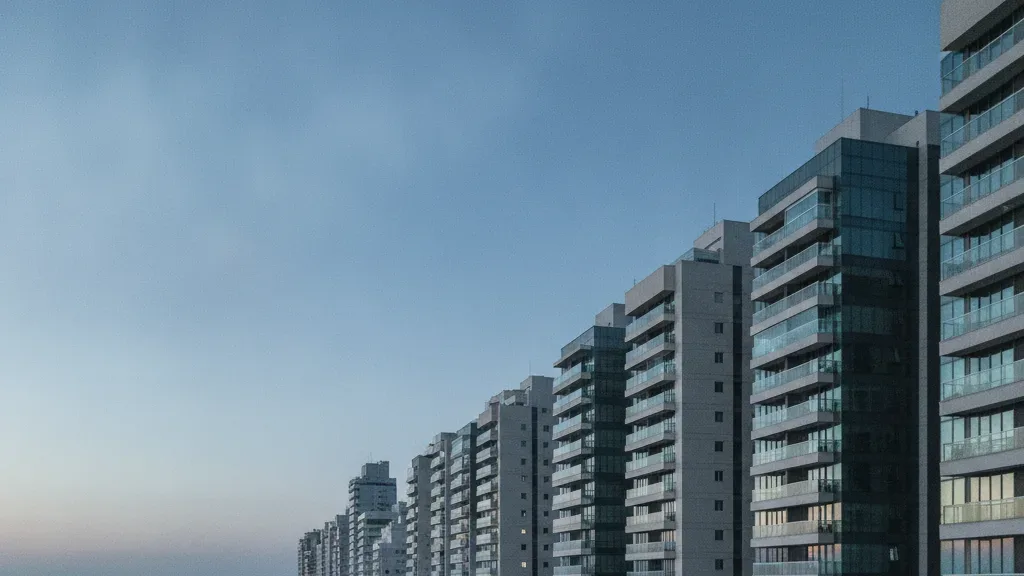 Floripa vs Argentina Coast: The Truth About Beach Lifestyle